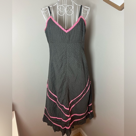 Free People Y2K/90s Pink Lace Trim Gray Babydoll Tiered Cotton Dress Size 8 - Picture 1 of 5